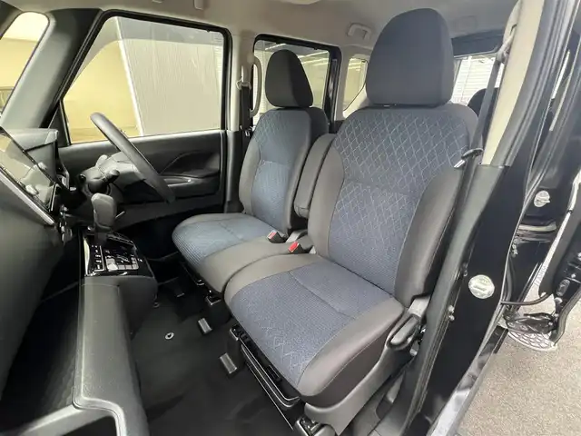 日産 ルークス HWS X プロパイロットED 滋賀県 2020(令2)年 5.4万km ブラック 純正９インチナビ/(CD/DVD/AUX/フルセグ/Bluetooth)/全方位カメラ/両側電動ドア/ＥＴＣ/ドライブレコーダー/LEDヘッドライト/オートライト/オートハイビーム/アイドリングストップ/クリアランスソナー/横滑り防止装置/衝突軽減システム/電子パーキング/オートホールドブレーキ/プッシュスタート/スマートキー