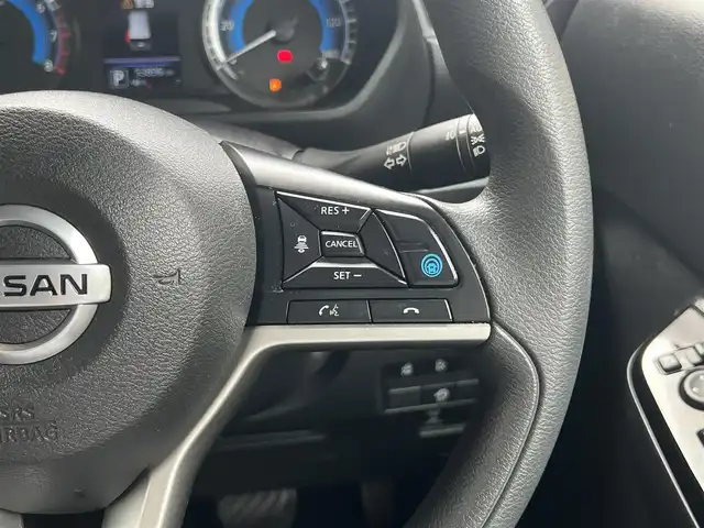 日産 ルークス HWS X プロパイロットED 滋賀県 2020(令2)年 5.4万km ブラック 純正９インチナビ/(CD/DVD/AUX/フルセグ/Bluetooth)/全方位カメラ/両側電動ドア/ＥＴＣ/ドライブレコーダー/LEDヘッドライト/オートライト/オートハイビーム/アイドリングストップ/クリアランスソナー/横滑り防止装置/衝突軽減システム/電子パーキング/オートホールドブレーキ/プッシュスタート/スマートキー