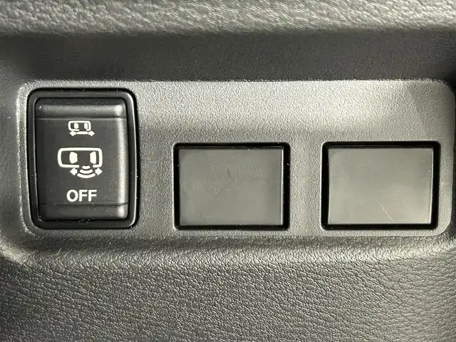 日産 ルークス ハイウェイスター Gターボ 佐賀県 2021(令3)年 2.6万km アメジストパープル 純正9型ナビTV/MM320D-L/CD/DVD/MSV/Bluetooth/フルセグTV/禁煙車/エマージェンシーブレーキ/純正LEDオートライト/純正LEDフォグ/純正セキュリティアラーム/純正エアロ/純正ルーフエンドスポイラー/純正15インチアルミ/純正フロアマット/ハンズフリー左側電動スライドドア/アラウンドビューモニター/クリアランスソナー/リアサーキュレーター（プラズマクラスター）/オートエアコン/本革巻ハンドル/ウインカードアミラー/ETC/インテリジェントキー/プッシュエンジンスタート/新車時保証書/取扱い説明書