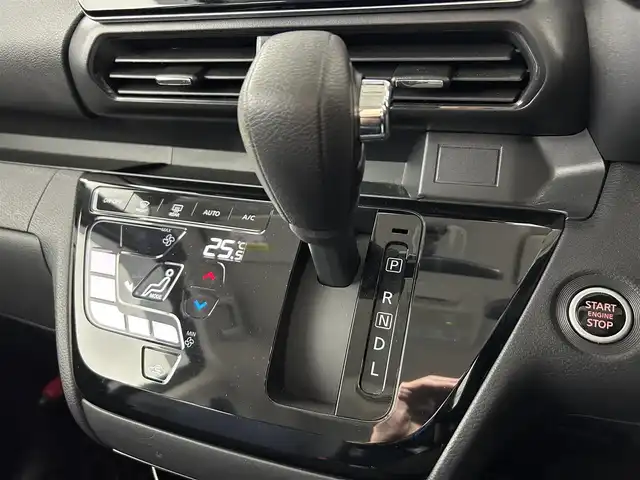 日産 ルークス ハイウェイスター Gターボ 佐賀県 2021(令3)年 2.6万km アメジストパープル 純正9型ナビTV/MM320D-L/CD/DVD/MSV/Bluetooth/フルセグTV/禁煙車/エマージェンシーブレーキ/純正LEDオートライト/純正LEDフォグ/純正セキュリティアラーム/純正エアロ/純正ルーフエンドスポイラー/純正15インチアルミ/純正フロアマット/ハンズフリー左側電動スライドドア/アラウンドビューモニター/クリアランスソナー/リアサーキュレーター（プラズマクラスター）/オートエアコン/本革巻ハンドル/ウインカードアミラー/ETC/インテリジェントキー/プッシュエンジンスタート/新車時保証書/取扱い説明書