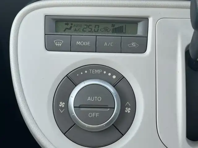 ダイハツ ミラ ココア プラスX 島根県 2012(平24)年 8.6万km パールホワイトⅢ 登録時走行距離85673km/ワンオーナー/保証書/取扱説明書/フルタイム4WD/ケンウッドオーディオ/ルーフレール/純正フロアマット/純正ホイールキャップ/ドライブレコーダー/スマートキー/ドアバイザー