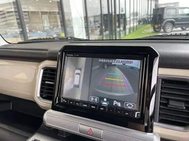 スズキ クロスビー HYBRID MZ 愛知県 2024(令6)年 1.5万km キャラバンアイボリーパールメタリック/ホワイト 2トーンルーフ ・純正SDナビ/＜フルセグ/BT/CD/DVD＞/・全方位モニター/・レーダークルーズコントロール/・パドルシフト/・ETC/・シートヒーター/・アイドリングストップ/・レーンアシスト/・横滑り防止装置/・盗難防止装置/・衝突被害軽減システム /・前後コーナーセンサー/・オートライト/・オートマチックハイビーム/・ステアリングスイッチ/・SRSエアバッグ（運転席/助手席/サイド/カーテン）/・純正１６インチアルミホイール/・LEDヘッドランプ