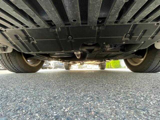 トヨタ ハリアー ハイブリッド プレミアム アドバンスドP 岩手県 2014(平26)年 5.7万km スパークリングブラックパールクリスタルシャイン 純正ナビ　Ｂｌｕｅｔｏｏｔｈ／ＣＤ／ＤＶＤ／フルセグＴＶ　/バックカメラ　/アラウンドビューモニター　/置くだけ充電　/レーダークルーズコントロール　/パワーバックドア　/ＪＢＬサウンド　/４ＷＤ　/前方ドラレコ/GPSレーダー/レーンキープアシスト/運転席パワーシート