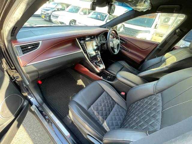 トヨタ ハリアー ハイブリッド プレミアム アドバンスドP 岩手県 2014(平26)年 5.7万km スパークリングブラックパールクリスタルシャイン 純正ナビ　Ｂｌｕｅｔｏｏｔｈ／ＣＤ／ＤＶＤ／フルセグＴＶ　/バックカメラ　/アラウンドビューモニター　/置くだけ充電　/レーダークルーズコントロール　/パワーバックドア　/ＪＢＬサウンド　/４ＷＤ　/前方ドラレコ/GPSレーダー/レーンキープアシスト/運転席パワーシート