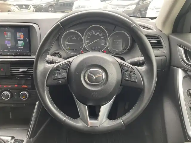 マツダ ＣＸ－５ XD Lパッケージ 静岡県 2014(平26)年 9.8万km ジェットブラックマイカ (株)IDOMが運営する【じしゃロン焼津店】の自社ローン専用車両になります。こちらは現金またはオートローンご利用時の価格です。自社ローンご希望の方は別途その旨お申付け下さい　/純正ＳＤナビ/（フルセグＴＶ/Ｂｌｕｅｔｏｏｔｈ接続/ＣＤ/ＤＶＤ）/衝突軽減ブレーキ/バック／サイドカメラ/クルーズコントロール/ＥＴＣ/ブラックレザーシート/パワーシート/シートヒーター/ＨＩＤヘッドライト/オートライト