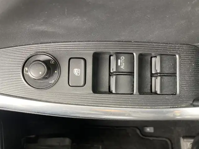マツダ ＣＸ－５ XD Lパッケージ 静岡県 2014(平26)年 9.8万km ジェットブラックマイカ (株)IDOMが運営する【じしゃロン焼津店】の自社ローン専用車両になります。こちらは現金またはオートローンご利用時の価格です。自社ローンご希望の方は別途その旨お申付け下さい　/純正ＳＤナビ/（フルセグＴＶ/Ｂｌｕｅｔｏｏｔｈ接続/ＣＤ/ＤＶＤ）/衝突軽減ブレーキ/バック／サイドカメラ/クルーズコントロール/ＥＴＣ/ブラックレザーシート/パワーシート/シートヒーター/ＨＩＤヘッドライト/オートライト