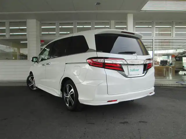 ホンダ オデッセイ G エアロパッケージ 千葉県 2015(平27)年 6万km ホワイトオーキッドパール ワンオーナー保証書/取説/アイドリングストップ/純正8インチプレミアムインターナビ/CD/DVD/SD/BT/フルセグTV/バックカメラ　フロントコーナーセンサー/純正後席フリップダウンモニター/両側パワースライドドア/HIDヘッドライト/LEDフォグランプ/クルーズコントロール/ウッドパネル/D席シートリフト/純正17インチAW/純正ビルトインETC