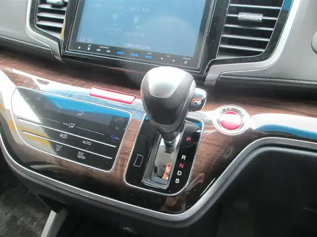 ホンダ オデッセイ G エアロパッケージ 千葉県 2015(平27)年 6万km ホワイトオーキッドパール ワンオーナー保証書/取説/アイドリングストップ/純正8インチプレミアムインターナビ/CD/DVD/SD/BT/フルセグTV/バックカメラ　フロントコーナーセンサー/純正後席フリップダウンモニター/両側パワースライドドア/HIDヘッドライト/LEDフォグランプ/クルーズコントロール/ウッドパネル/D席シートリフト/純正17インチAW/純正ビルトインETC