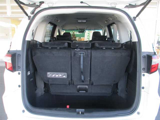 ホンダ オデッセイ G エアロパッケージ 千葉県 2015(平27)年 6万km ホワイトオーキッドパール ワンオーナー/純正8インチプレミアムインターナビ/バックカメラ/オーディオ【CD/DVD/SD/フルセグTV】/純正フリップダウンモニター/両側パワースライドドア/LEDヘッドライト&LEDフォグ/純正17インチアルミホイール/ウィンカードアミラー/2列目プレミアムクレイドシート/LEDアウターウエルカムライト/クルーズコントロール/コンフォートビューパッケージ/純正ビルトインETC/記録簿29.30.R1.3.4.6.7年度ホンダ有。