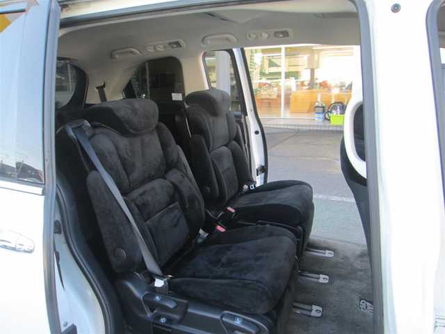 ホンダ オデッセイ G エアロパッケージ 千葉県 2015(平27)年 6万km ホワイトオーキッドパール ワンオーナー/純正8インチプレミアムインターナビ/バックカメラ/オーディオ【CD/DVD/SD/フルセグTV】/純正フリップダウンモニター/両側パワースライドドア/LEDヘッドライト&LEDフォグ/純正17インチアルミホイール/ウィンカードアミラー/2列目プレミアムクレイドシート/LEDアウターウエルカムライト/クルーズコントロール/コンフォートビューパッケージ/純正ビルトインETC/記録簿29.30.R1.3.4.6.7年度ホンダ有。