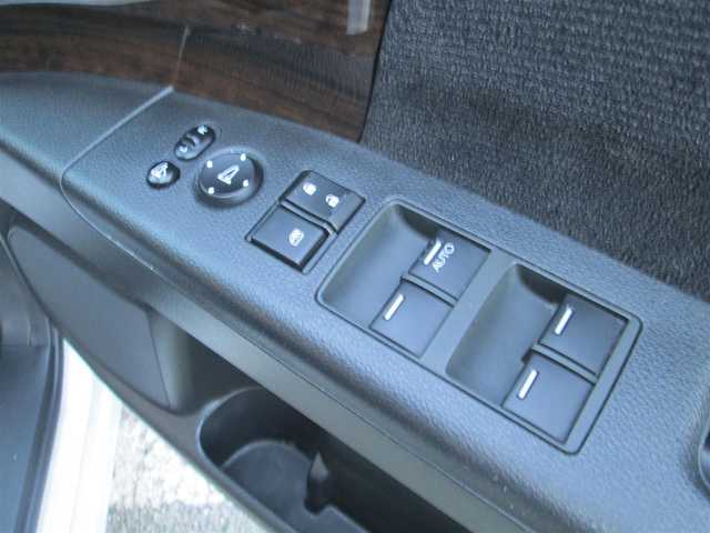 ホンダ オデッセイ G エアロパッケージ 千葉県 2015(平27)年 6万km ホワイトオーキッドパール ワンオーナー/純正8インチプレミアムインターナビ/バックカメラ/オーディオ【CD/DVD/SD/フルセグTV】/純正フリップダウンモニター/両側パワースライドドア/LEDヘッドライト&LEDフォグ/純正17インチアルミホイール/ウィンカードアミラー/2列目プレミアムクレイドシート/LEDアウターウエルカムライト/クルーズコントロール/コンフォートビューパッケージ/純正ビルトインETC/記録簿29.30.R1.3.4.6.7年度ホンダ有。