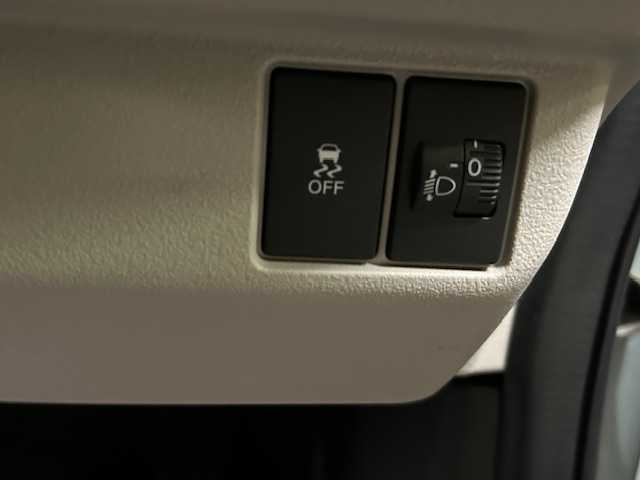 ホンダ Ｎ ＢＯＸ ファッションスタイル 道央・札幌 2024(令6)年 0.8万km フィヨルドミストパール 【2510016333】/４ＷＤ　/衝突軽減ブレーキ　/両側電動スライドドア　/レーダークルーズ　/社外１４インチアルミホイール　/前席シートヒーター　/ステアリングスイッチ　/コーナーセンサー　/バックカメラ　/ＬＥＤヘッドライト