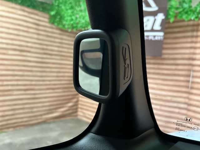 ホンダ Ｎ ＢＯＸ ファッションスタイル 道央・札幌 2024(令6)年 0.8万km フィヨルドミストパール 【2510016333】/４ＷＤ　/衝突軽減ブレーキ　/両側電動スライドドア　/レーダークルーズ　/社外１４インチアルミホイール　/前席シートヒーター　/ステアリングスイッチ　/コーナーセンサー　/バックカメラ　/ＬＥＤヘッドライト