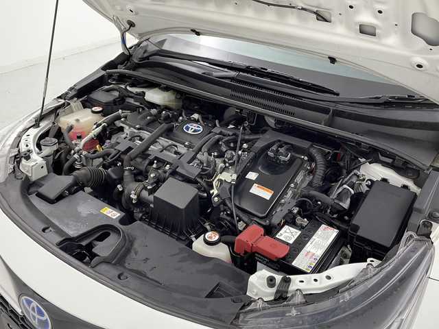 トヨタ カローラ スポーツ ハイブリッドG Z 宮城県 2019(平31)年 6.3万km ホワイトパールクリスタルシャイン 禁煙車/モデリスタエアロ（FR）/トヨタセーフティーセンス/・プリクラッシュセーフティーシステム/・レーントレーシングアシスト/・オートマチックハイビーム/・リアクロストラフィックアラート/・ロードサインアシスト/・クリアランスソナー/ブラインドスポットモニター/レーダークルーズコントロール/純正7インチナビ/・BT.CD.DVD.SD.AM.FM/バックカメラ/ビルトインETC/純正ドラレコ（F）/電動パーキングブレーキ/オートホールド/革巻きステアリング/ステアリングスイッチ/プッシュスタート/スマートキー/純正フロアマット/純正18インチアルミホイール/LEDヘッドライト/LEDフォグランプ/横滑り防止機能