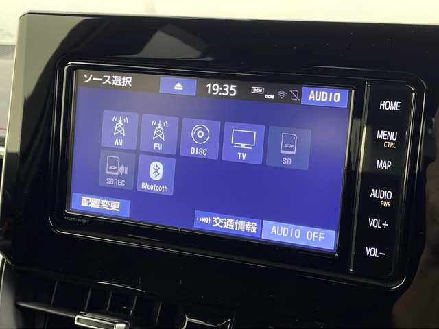 トヨタ カローラ スポーツ ハイブリッドG Z 宮城県 2019(平31)年 6.3万km ホワイトパールクリスタルシャイン 禁煙車/モデリスタエアロ（FR）/トヨタセーフティーセンス/・プリクラッシュセーフティーシステム/・レーントレーシングアシスト/・オートマチックハイビーム/・リアクロストラフィックアラート/・ロードサインアシスト/・クリアランスソナー/ブラインドスポットモニター/レーダークルーズコントロール/純正7インチナビ/・BT.CD.DVD.SD.AM.FM/バックカメラ/ビルトインETC/純正ドラレコ（F）/電動パーキングブレーキ/オートホールド/革巻きステアリング/ステアリングスイッチ/プッシュスタート/スマートキー/純正フロアマット/純正18インチアルミホイール/LEDヘッドライト/LEDフォグランプ/横滑り防止機能