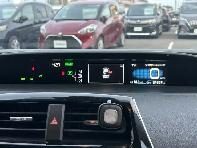 トヨタ プリウス A ツーリングセレクション 静岡県 2016(平28)年 8.5万km エモーショナルレッド 純正SD９インチナビ/Bluetooth/CD/DVD/USB/AUX/HDMI/ETC/バックカメラ/フルセグ/パーキングアシスト/シートヒーターD＋N/クルーズコントロール追従有/モデリスタホイール/AC100V/フロントフォグランプ/ヘッドアップディスプレイ