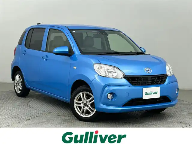 トヨタ パッソ X Lパッケージ S 道央・札幌 2017(平29)年 1.3万km ファインブルーマイカメタリック ・ワンオーナー/・４WD/・寒冷地仕様/・純正ナビ/・バックカメラ/・衝突軽減ブレーキ/・横滑り防止/・アイドリングストップ/・リヤコーナーセンサー/・ヘッドライトレベライザー/・ワイパーデアイサー/・フロントフォグライト/・プッシュスタート/・スマートキー/・ホイール付スタッドレス積込/・保証書/・取説