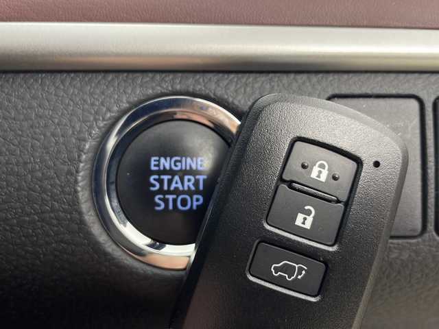 トヨタ ハリアー プレミアム アドバンスドP 秋田県 2015(平27)年 4.7万km ブラック 4WD/JBLプレミアムサウンド/純正SDナビ/　　CD/DVD/BT/フルセグ/パノラミックビューモニター/パワーバックドア/レーダークルーズコントロール/レーンキープ/オートマチックハイビーム/LEDオートライト/ウッドコンビステアリング/ステアリングスイッチ/スマートキー/ETC