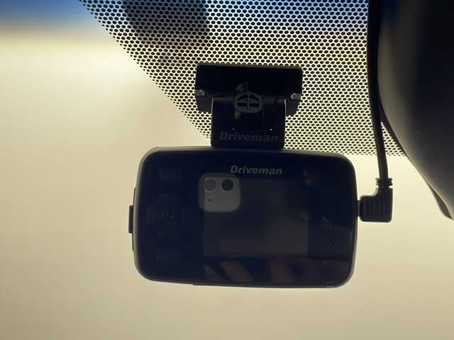 トヨタ ハリアー プレミアム アドバンスドP 秋田県 2015(平27)年 4.7万km ブラック 4WD/JBLプレミアムサウンド/純正SDナビ/　　CD/DVD/BT/フルセグ/パノラミックビューモニター/パワーバックドア/レーダークルーズコントロール/レーンキープ/オートマチックハイビーム/LEDオートライト/ウッドコンビステアリング/ステアリングスイッチ/スマートキー/ETC