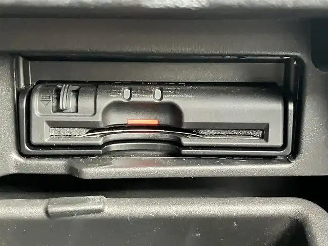 日産 セレナ ハイウェイスター 静岡県 2016(平28)年 6.9万km マルーンレッド 純正ナビ（CD/DVD/BT/フルセグ）/全方位カメラ/プロパイロット/エンジンスタートボタン/取扱説明書/パワーステアリング/パワーウィンドウ/パーキングアシスト/スマートキー/スペアキー1本/Wオートエアコン/レーダークルーズコントロール/純正後席モニター/USB入力端子/ETC/三列シート/ドライブレコーダー前後/ウォークスルー/純正フロアマット/布シート/両側パワースライドドア/純正アルミホイール/ABS/横滑り防止装置/コーナーセンサー前後/レーンキープアシスト/オートライト/LED/W+サイドエアバッグ/衝突軽減システム/デジタルインナーミラー