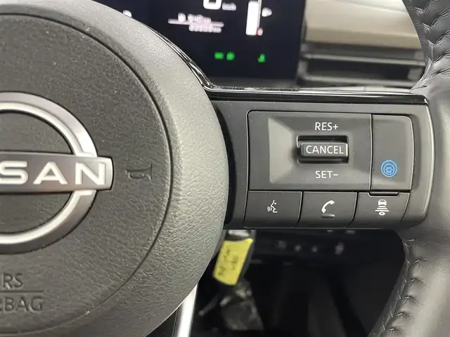 日産 セレナ e－パワー ハイウェイスター V 埼玉県 2023(令5)年 2.3万km プリズムホワイト 純正ナビ　Ｂカメラ　後席モニター　ＢＳＭ　ＥＴＣ　レーンキープアシスト　両側パワースライドドア　オートハイビーム　コーナーセンサー　衝突軽減システム　レーダークルーズコントロール　Ｂｌｕｅｔｏｏｔｈ