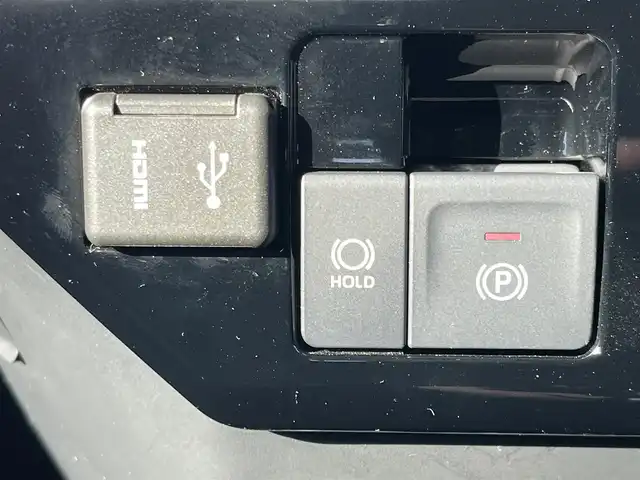 ダイハツ トール カスタムG ターボ 宮城県 2025(令7)年 0.5万km パールホワイトⅢ 純正9インチディスプレイオーディオ/(TV/BT/AppleCarPlay/AndroidAuto)/レーダークルーズコントロール/アラウンドビューモニター/前後コーナーセンサー/衝突軽減システム/レーンキープアシスト/両側パワースライドドア/後席サンシェード/LEDヘッドライト/純正15インチAW/保証書/取り扱い説明書/スペアキーX1