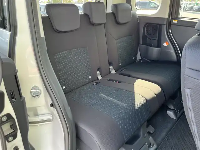 ダイハツ トール カスタムG ターボ 宮城県 2025(令7)年 0.5万km パールホワイトⅢ 純正9インチディスプレイオーディオ/(TV/BT/AppleCarPlay/AndroidAuto)/レーダークルーズコントロール/アラウンドビューモニター/前後コーナーセンサー/衝突軽減システム/レーンキープアシスト/両側パワースライドドア/後席サンシェード/LEDヘッドライト/純正15インチAW/保証書/取り扱い説明書/スペアキーX1