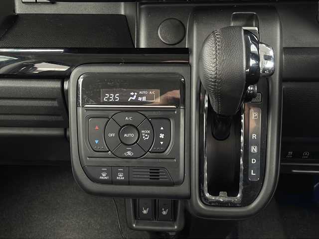 スズキ スペーシア カスタム HYBRID XS 山口県 2025(令7)年 1.3万km ブルーイッシュブラックパール3 社外メモリナビ【MDV-D310】/・ワンセグテレビ/・Bluetooth/・AM/FM/CD/DVD/・AUX/・USB／iPod/・SMART USEN/バックカメラ/ドライブレコーダー/両側パワースライドドア/スマートキー/プッシュスタート/電動パーキングブレーキ/ヘッドアップディスプレイ/シートヒーター（運転席＋助手席）/ステアリングヒーター/シガーソケット/USB入力端子×２/サーキュレーター/デュアルセンサーブレーキサポートII/・誤発進抑制機能/・後方誤発進抑制機能/・低速時ブレーキサポート/・パーキングセンサー/・車線逸脱警報機能/・車線逸脱抑制機能/・ふらつき警報機能/・発進お知らせ機能/・標識認識機能/・ヘッドアップディスプレイ/・アダプティブクルーズコントロール/・車線維持支援機能/純正15インチAW