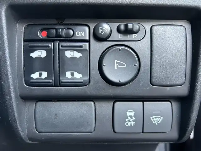 ホンダ フリード スパイク ハイブリット ジャストセレクション 愛知県 2012(平24)年 9.1万km モダンスティールM /禁煙//黒半革シート//純正フリップダウンモニター//純正ナビ//CD/DVD/BT/MSV/USB/地デジTV//バックカメラ//ドライブレコーダー//ETC//両側パワースライドドア//クルーズコントロール//LEDオートライト//革巻きステアリング//ステアリングスイッチ//横滑り防止装置//盗難防止装置//電動格納ウインカーミラー//バニティミラー//純正フロアマット//ドアバイザー//ホイールキャップ//スペアスマートキー//新車時保証書//取扱説明書