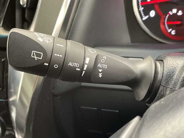 トヨタ アルファード S Cパッケージ 栃木県 2020(令2)年 1.9万km ホワイトパールクリスタルシャイン 純正メーカーディスプレイオーディオ/後席フリップダウンモニター/トヨタセーフティセンス/両側オートスライドドア/パワーバックドア/モデリスタエアロキット/ツインムーンルーフ/純正18インチアルミ/シートヒーター/パワーシート/ベンチレーター/3眼LEDライト/シーケンシャルランプ/ビルトインETC/禁煙車/ドラレコ/電動オットマン/ドアバイザー/アンビエントライト