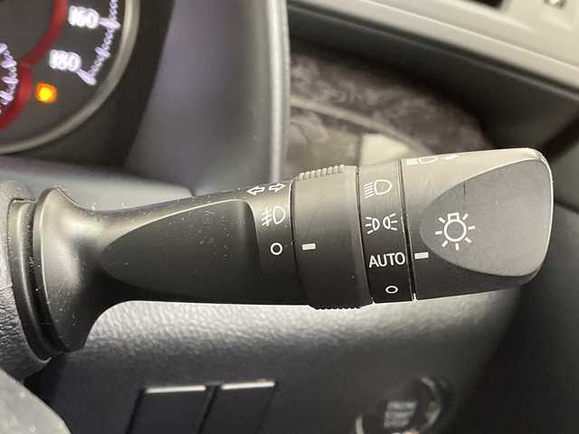 トヨタ アルファード S Cパッケージ 栃木県 2020(令2)年 1.9万km ホワイトパールクリスタルシャイン 純正メーカーディスプレイオーディオ/後席フリップダウンモニター/トヨタセーフティセンス/両側オートスライドドア/パワーバックドア/モデリスタエアロキット/ツインムーンルーフ/純正18インチアルミ/シートヒーター/パワーシート/ベンチレーター/3眼LEDライト/シーケンシャルランプ/ビルトインETC/禁煙車/ドラレコ/電動オットマン/ドアバイザー/アンビエントライト