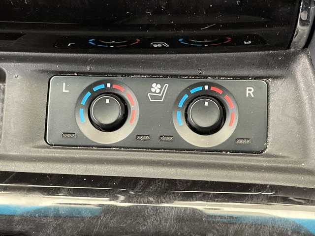 トヨタ アルファード S Cパッケージ 栃木県 2020(令2)年 1.9万km ホワイトパールクリスタルシャイン 純正メーカーディスプレイオーディオ/後席フリップダウンモニター/トヨタセーフティセンス/両側オートスライドドア/パワーバックドア/モデリスタエアロキット/ツインムーンルーフ/純正18インチアルミ/シートヒーター/パワーシート/ベンチレーター/3眼LEDライト/シーケンシャルランプ/ビルトインETC/禁煙車/ドラレコ/電動オットマン/ドアバイザー/アンビエントライト