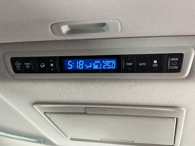 トヨタ アルファード S Cパッケージ 栃木県 2020(令2)年 1.9万km ホワイトパールクリスタルシャイン 純正メーカーディスプレイオーディオ/後席フリップダウンモニター/トヨタセーフティセンス/両側オートスライドドア/パワーバックドア/モデリスタエアロキット/ツインムーンルーフ/純正18インチアルミ/シートヒーター/パワーシート/ベンチレーター/3眼LEDライト/シーケンシャルランプ/ビルトインETC/禁煙車/ドラレコ/電動オットマン/ドアバイザー/アンビエントライト