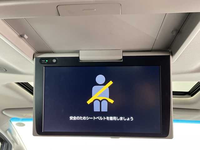 トヨタ アルファード S Cパッケージ 栃木県 2020(令2)年 1.9万km ホワイトパールクリスタルシャイン 純正メーカーディスプレイオーディオ/後席フリップダウンモニター/トヨタセーフティセンス/両側オートスライドドア/パワーバックドア/モデリスタエアロキット/ツインムーンルーフ/純正18インチアルミ/シートヒーター/パワーシート/ベンチレーター/3眼LEDライト/シーケンシャルランプ/ビルトインETC/禁煙車/ドラレコ/電動オットマン/ドアバイザー/アンビエントライト