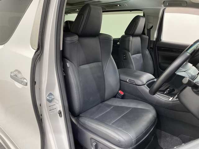 トヨタ アルファード S Cパッケージ 栃木県 2020(令2)年 1.9万km ホワイトパールクリスタルシャイン 純正メーカーディスプレイオーディオ/後席フリップダウンモニター/トヨタセーフティセンス/両側オートスライドドア/パワーバックドア/モデリスタエアロキット/ツインムーンルーフ/純正18インチアルミ/シートヒーター/パワーシート/ベンチレーター/3眼LEDライト/シーケンシャルランプ/ビルトインETC/禁煙車/ドラレコ/電動オットマン/ドアバイザー/アンビエントライト