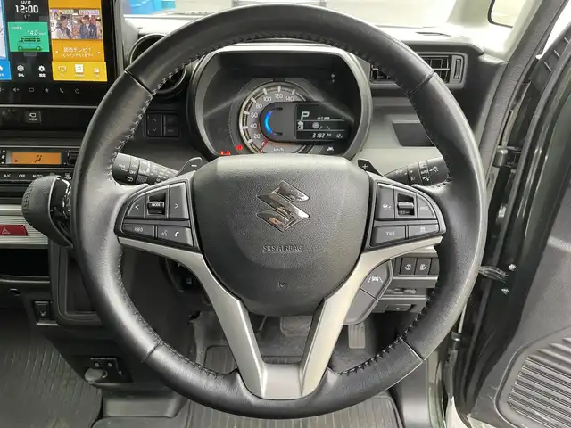 スズキ スペーシア ギア HYBRID XZターボ 滋賀県 2022(令4)年 3.2万km クールカーキパールメタリック/ガンメタリック2トーン 純正9型ナビ/【Bluetooth/USB/AppleCarPlay/AndroidoAuto/フルセグTV】/全方位カメラ/パドルシフト/シートヒーター/追従クルーズコントロール/ステアリングリモコン/スマートキー/純正１４AW/ルーフレール/ビルトインETC