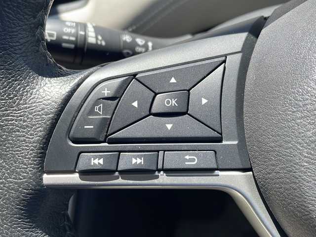 日産 セレナ ハイウェイスター プロパイロットED 長野県 2016(平28)年 5.3万km ブリリアントホワイトパール プロパイロット/純正9インチナビ/     フルセグ/Bluetooth/CD/DVD/Blu-ray/純正フリップダウンモニター/両側パワースライドドア/フロント/バックソナー/LEDヘッドライト/バックカメラ/純正16インチアルミホイール/二列目ロールサンシェード/バックテーブル/ステアリングスイッチ/ETC/電子パーキングブレーキ/AUTOHOLD