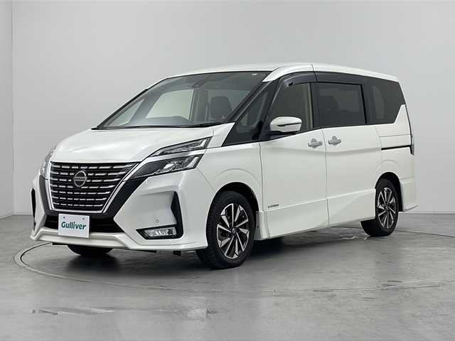 日産 セレナ ハイウェイスター 群馬県 2020(令2)年 5.6万km ブリリアントホワイトパール 純正１０型ナビ　純正１１型後席モニター　全周囲カメラ　クルーズコントロール　ビルトインＥＴＣ　ハンズフリー機能付き両側電動スライドドア　純正ドライブレコーダー　ＬＥＤヘッドランプ・フォグ　禁煙車