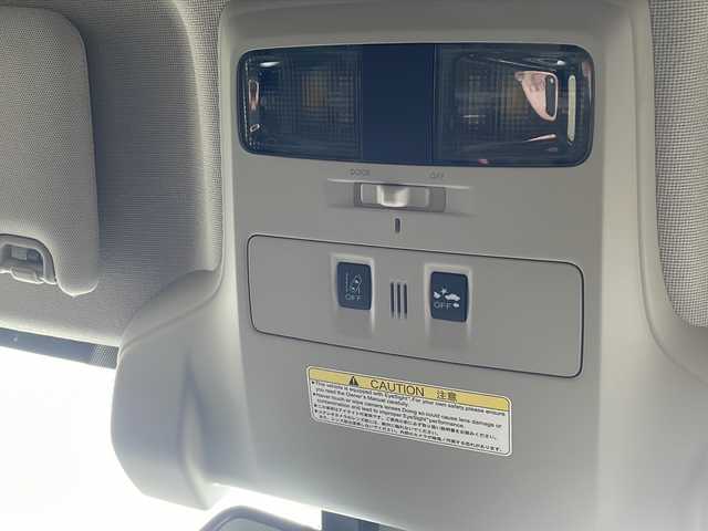スバル レヴォーグ 1．6GT－S アイサイト 秋田県 2016(平28)年 4.8万km クリスタルブラックシリカ 登録時走行距離 47581km/ワンオーナー車両/4WD/ディーラーオプションナビ　AVIC-ZHO999/（フルセグTV/CD/DVD/Bluetooth/SD）/ETC/車外カメラ（バック、サイド）/アイサイト装着車/パドルシフト/クルーズコントロール/パワーシート（運転席、助手席）/レーンキープアシスト/エアロパーツ装着/LEDヘッドライト/フォグランプ/コーナーセンサー/オートマチックハイビーム/ダウンヒルアシストコントロール