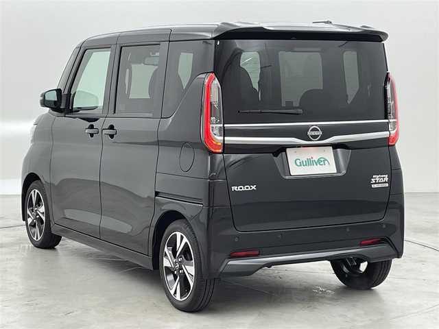 日産 ルークス ハイウェイスター Gターボ 福岡県 2024(令6)年 0.2万km ブラック 純正９型ナビ（フルセグＴＶ）　/全方位カメラ　/ＥＴＣ　/セーフティ・シールドスイッチ　/エマージェンシーブレーキ　/レーンキープ　/先行車発進お知らせ　/コーナーセンサー　/両側電動スライドドア　/純正１５インチＡＷ
