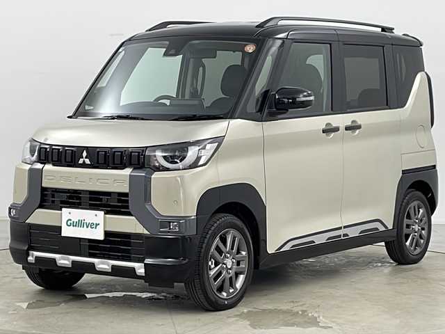 三菱 デリカミニ T プレミアム 道央・札幌 2025(令7)年 0.1万km未満 グレーⅡ ・アラウンドビューモニター/・バックカメラ/・アイドリングストップ/・シートヒーター/・ウインカーミラー/・シートアジャスター/・パドルシフト/・スマートキー/・車線逸脱防止支援/・リトラミラー/・ステアリングスイッチ/・プッシュスタート/・先行車発進お知らせシステム/・デジタルインナーミラー/・ライトレベライザー/・レーダークルーズコントロール/・衝突被害軽減ブレーキ/・ふらつき警報/・MI-PILOT/・速度標識表示/・進路標識表示/・純正ディスプレイオーディオ/・LEDヘッドライト/・ステアリングヒーター/・革巻きステアリング/・コーナーセンサー/・フォグランプ