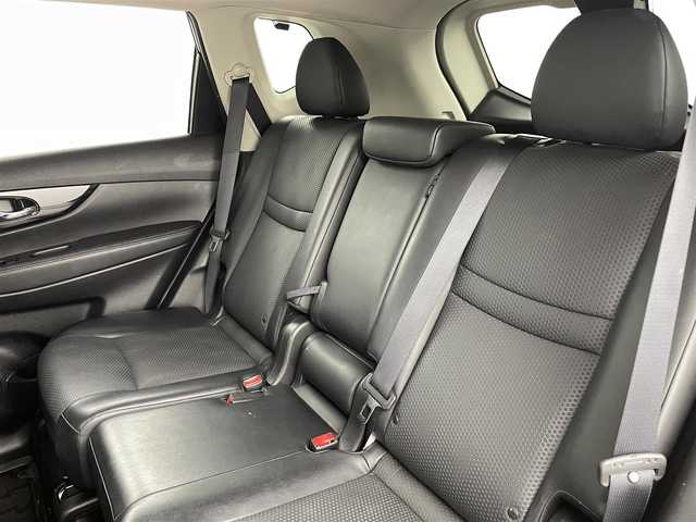 日産 エクストレイル 20Xi 福島県 2018(平30)年 6.8万km 黒 プロパイロット　/・レーダークルーズコントロール/・車線逸脱警報/・レーンキープアシスト/・駐車支援/エマージェンシーブレーキ　/アラウンドビューモニター　/ＥＴＣ　/ドライブレコーダー　/純正ナビゲーション　/【AM/FM/CD/TV】/型番:MM317D-7/電子パーキング/4WD　/プッシュスタート　/・スマートキー　/ＬＥＤライト　/・オートライト　/・フォグライト/純正フロアマット