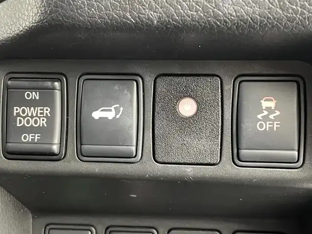 日産 エクストレイル 20Xi 福島県 2018(平30)年 6.8万km 黒 プロパイロット　/・レーダークルーズコントロール/・車線逸脱警報/・レーンキープアシスト/・駐車支援/エマージェンシーブレーキ　/アラウンドビューモニター　/ＥＴＣ　/ドライブレコーダー　/純正ナビゲーション　/【AM/FM/CD/TV】/型番:MM317D-7/電子パーキング/4WD　/プッシュスタート　/・スマートキー　/ＬＥＤライト　/・オートライト　/・フォグライト/純正フロアマット