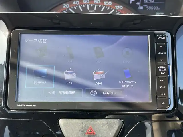 ダイハツ タント X SA Ⅲ 千葉県 2017(平29)年 5.9万km シルキーブルーP 衝突軽減ブレーキ/純正７インチナビ/フルセグＴＶ/Ｂｌｕｅｔｏｏｔｈ/片側パワースライドドア/シートヒーター/ハロゲンヘッドライト/オートライト/アイドリングストップ/プッシュスタート