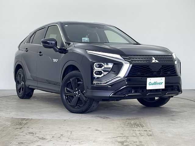 三菱 エクリプス クロス ＰＨＥＶ ブラックエディション 秋田県 2023(令5)年 1万km アメジストブラック 4WD/純正ナビ（Bluetooth/フルセグTV/USB）/マイパイロット/全方位カメラ/オートクルーズコントロール/ハーフレザーシート/D席パワーシート/前後席シートヒーター/ステアリングヒーター/LEDヘッドライト/パドルシフト/パワーバックドア/ヘッドアップディスプレイ/ETC2.0/AC100V1500W電源/衝突被害軽減ブレーキシステム[FCM]/車線逸脱警報システム［LDW］/オートマチックハイビーム［AHB］/スマートキー