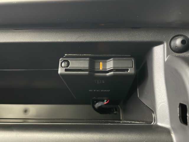 三菱 エクリプス クロス ＰＨＥＶ ブラックエディション 秋田県 2023(令5)年 1万km アメジストブラック 4WD/純正ナビ（Bluetooth/フルセグTV/USB）/マイパイロット/全方位カメラ/オートクルーズコントロール/ハーフレザーシート/D席パワーシート/前後席シートヒーター/ステアリングヒーター/LEDヘッドライト/パドルシフト/パワーバックドア/ヘッドアップディスプレイ/ETC2.0/AC100V1500W電源/衝突被害軽減ブレーキシステム[FCM]/車線逸脱警報システム［LDW］/オートマチックハイビーム［AHB］/スマートキー