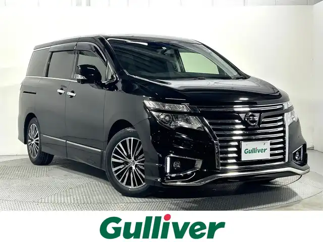 日産 エルグランド 250ハイウェイスターS 大阪府 2017(平29)年 1.7万km ファントムブラック 純正ナビ(フルセグ/CD再生/Bluetooth) 360カメラ 両側パワースライドドア クルコン クリアランスソナー ハーフレザー オットマン スマートキー 100V電源 ワンオーナー