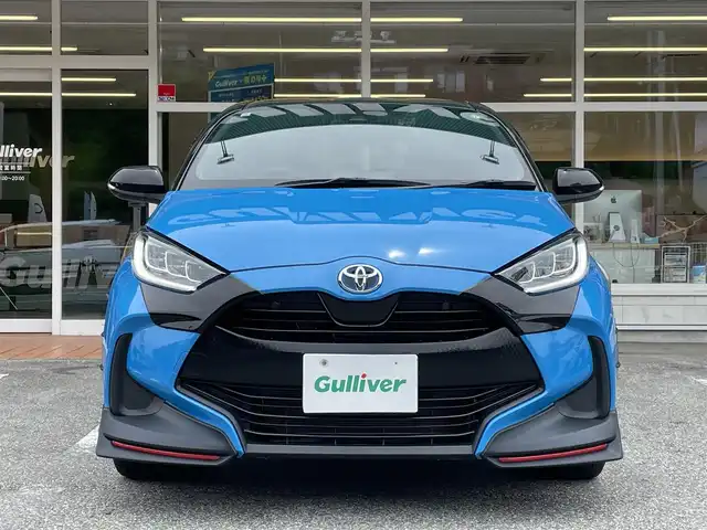 トヨタ ヤリス ハイブリッド Z 岐阜県 2021(令3)年 2.4万km ブラック/シアンメタリック 純正メモリナビ/AM FM BT USB/バックカメラ/追従式クルーズコントロール/前後コーナーセンサー/前後ドライブレコーダー/純正フロアマット/フルエアロ/純正フロアマット/オートライト/ウインカーミラー/LEDライト