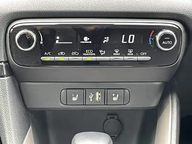 トヨタ ヤリス ハイブリッド Z 岐阜県 2021(令3)年 2.4万km ブラック/シアンメタリック 純正メモリナビ/AM FM BT USB/バックカメラ/追従式クルーズコントロール/前後コーナーセンサー/前後ドライブレコーダー/純正フロアマット/フルエアロ/純正フロアマット/オートライト/ウインカーミラー/LEDライト