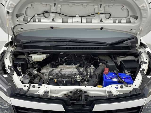トヨタ ヴォクシー X 千葉県 2014(平26)年 3.3万km ホワイトパールクリスタルシャイン 純正メモリーナビ/フルセグTV / DVD再生/Bluetoothオーディオ接続/バックカメラ/両側パワースライド/スマートキー/LEDヘッドライト